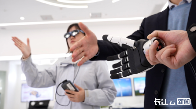 当“人工智能 +”重构产业 如何站上新风口？