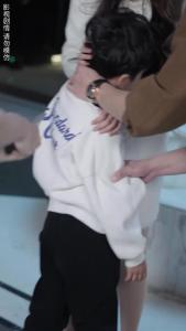 萌宝来袭，失忆总裁想当我后爹16