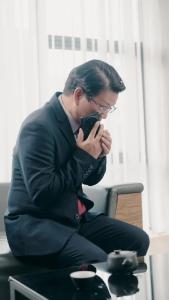 影后老婆离婚后，我火遍全网48