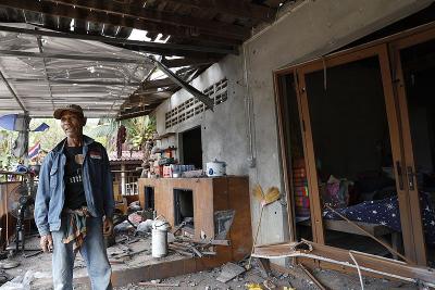 泰国陆军发布边境部分地区宵禁公告