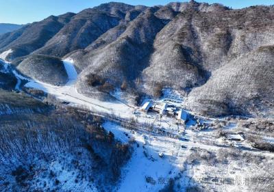神农架中和国际滑雪场开板圆满启幕