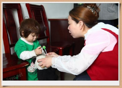 既是老师，也是“妈妈”——咸宁嘉鱼巾帼志愿者王炜