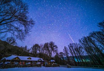 今晚，别错过2025最后一场流星雨！