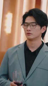 影后老婆离婚后，我火遍全网74