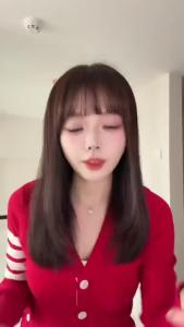 MZ拉拉队集体为CBA俱乐部杯打call