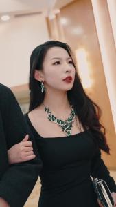 影后老婆离婚后，我火遍全网75