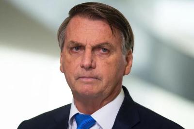 巴西前总统博索纳罗离开监狱入院接受手术