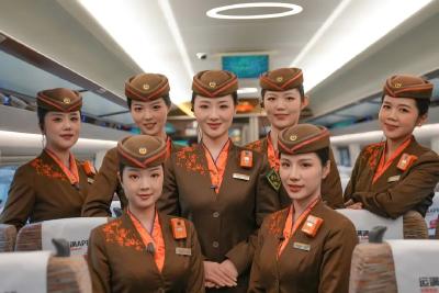 九省通衢再添新线！湖北6座高铁站亮相