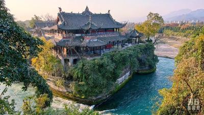 时政新闻眼丨从中法元首会晤的四个“特殊”，读懂大国相处之道