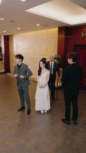 影后老婆离婚后，我火遍全网39