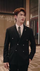 影后老婆离婚后，我火遍全网18