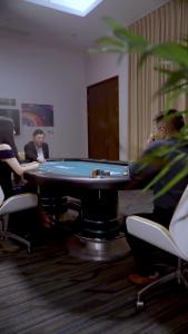 下山后风云巨动（千王）11