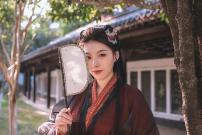 长江云新闻丨第二届荆州最美战国袍旅拍季优惠政策发布