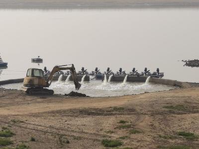 鄱阳湖跌破极枯水位，通江水体面积减少九成