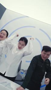 影后老婆离婚后，我火遍全网59