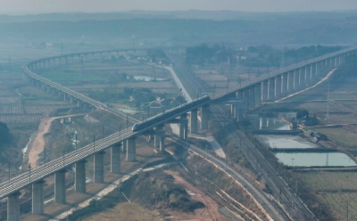 长江评论·本周：打破领域的墙 打开消费的窗