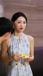 她在寒风中绽放47