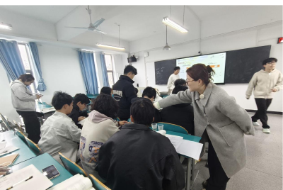 博士后返乡登三尺讲台  “三链融合”培育乡村振兴“生力军” 