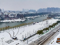 图集 | 荆州迎初雪，古城内外银装素裹