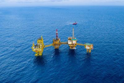 我国海上最大气田“深海一号”完成第100船原油外输