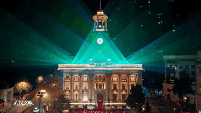 新年快乐！刚刚！武汉点亮了整条长江！