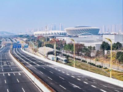武汉高新三路高架今日通车