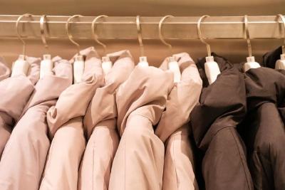 羽绒服怎么选，才能既保暖又耐穿？几个技巧，快收藏→