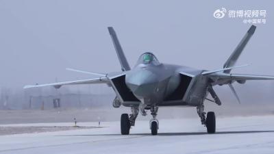 视频丨歼-20歼-16歼-10同框！最新训练画面来了
