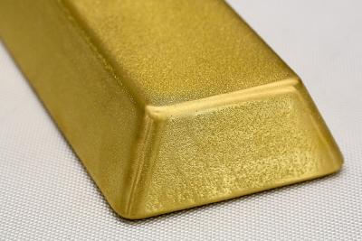 美国“夺岛”关税引发市场担忧 国际金银价格均创历史新高