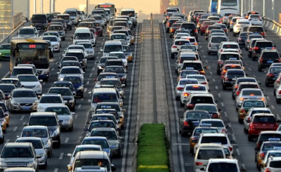 2025年全国机动车保有量达4.69亿辆 驾驶人达5.59亿人