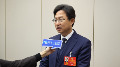 代表委员履职记｜张彦铎：变废为宝，推动磷石膏基道路“上线”