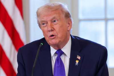 特朗普为所谓“和平委员会”永久席位开价10亿美元