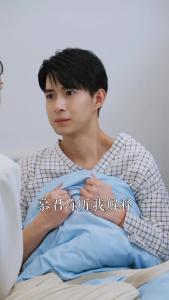 她在寒风中绽放83