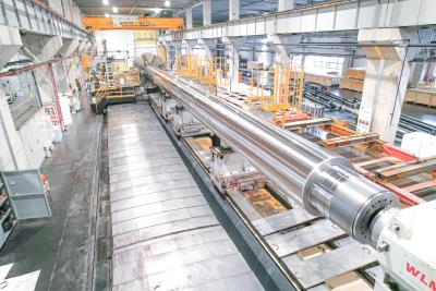 关键核心部件突破！我国自主研发打桩船“心脏”创多个全球第一