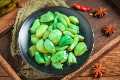 腊八蒜为啥是绿色的？腊八粥有“专属配方”？快收藏