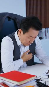 她在寒风中绽放44