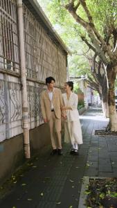 她在寒风中绽放87