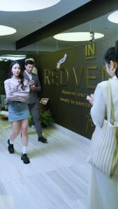 她在寒风中绽放19