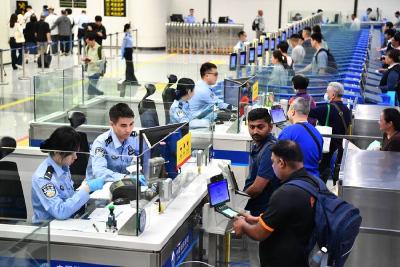 元旦假期661.5万人次出入境 较去年同期增长28.6%