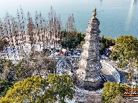 图集 | 荆州沿江景观披“银装” 宛如童话世界