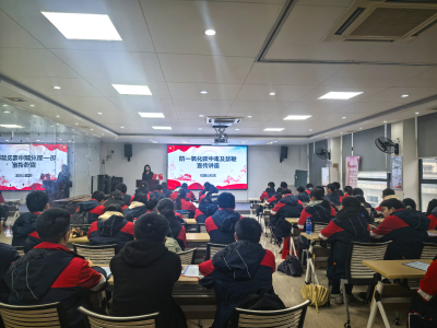 武汉市花园山社区：家校社协同筑防线 青春志愿护平安