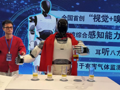 “老友”升级，“新朋”首秀！湖北“新春第一会”Ta们硬核亮相