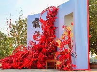 解锁枝江街头的 “新年限定皮肤”！🏮