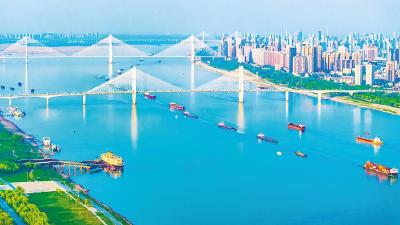 一滴水的万亿雄心