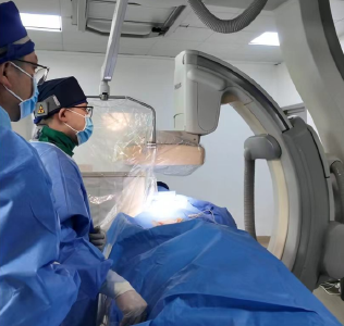 植入测试电极打通受阻神经  国内县域首例脑机接口手术成功实施