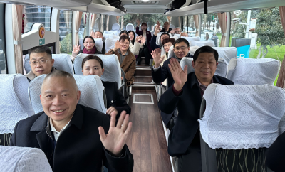 2026年全国两会，湖北代表团出发！