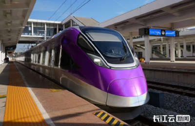 增开7列临客 “新城快线”清明假期运力升级