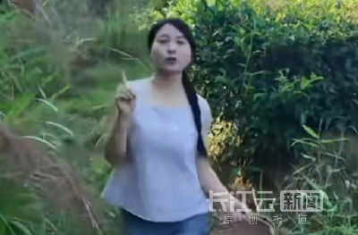助农主播赵娜获评劳模，被现场“追星”