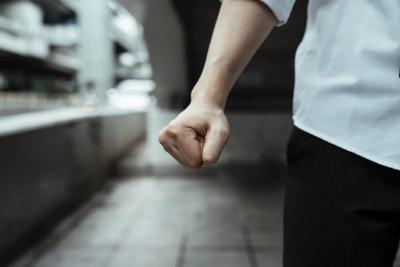 间谍策反中企员工致项目停工停产 国安机关披露详情