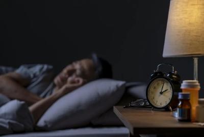 抗衰老最佳睡眠时长出炉！研究发现：你可能刚好睡在了“催老区”